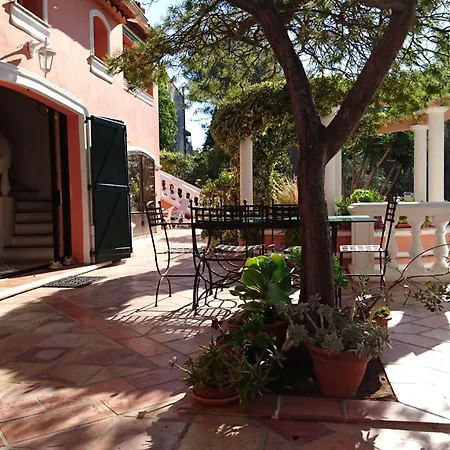Bed & Breakfast La Florentine Bandol
