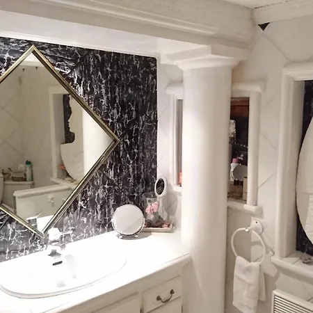 La Florentine Bed and Breakfast